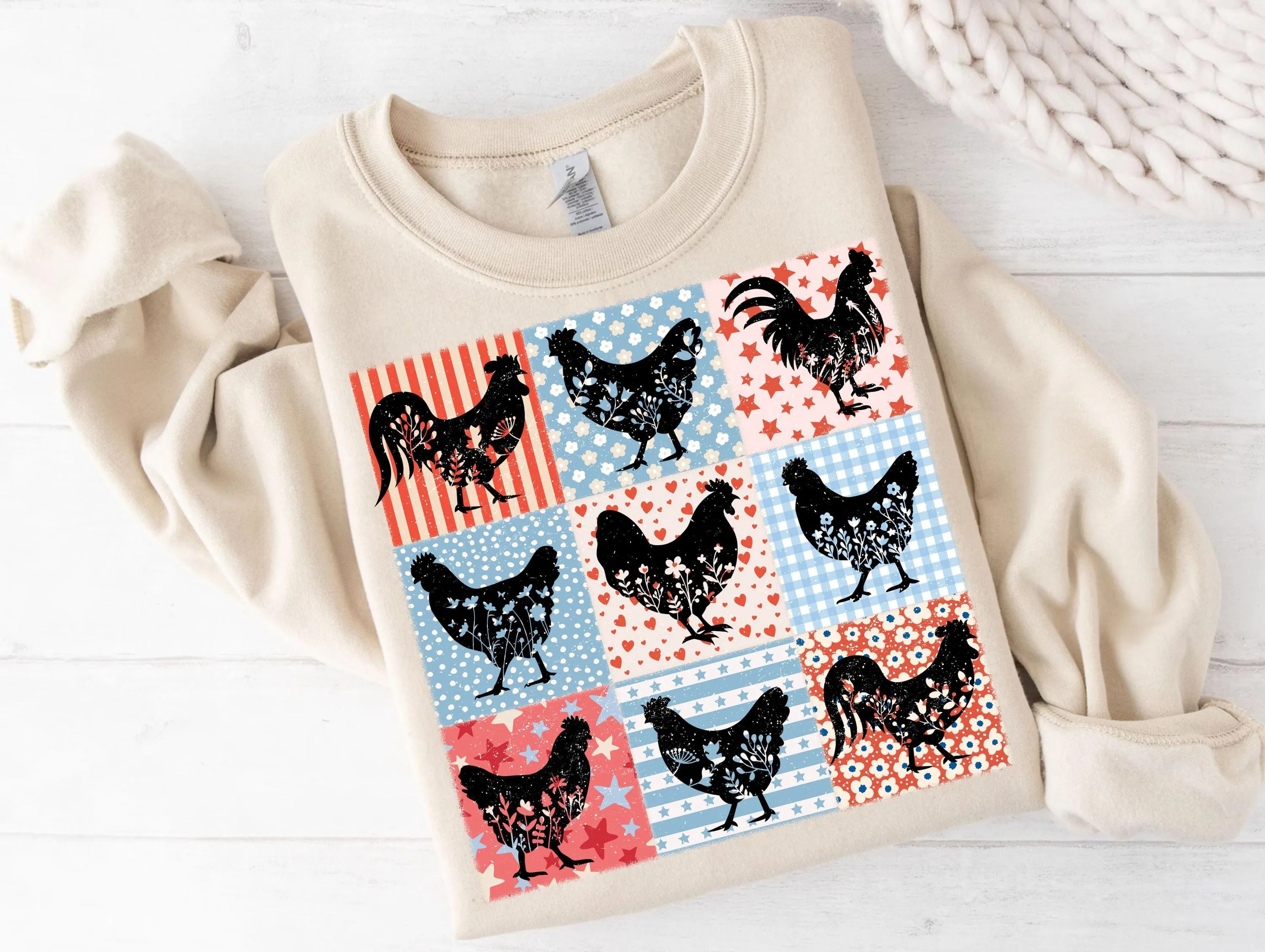 Floral Patriotic Chicken PNG Sublimation, Farm 4th of July Shirt, 4th of July Retro Chicken t-shirt PNG, Patriotic Mom PNG Instant Download
